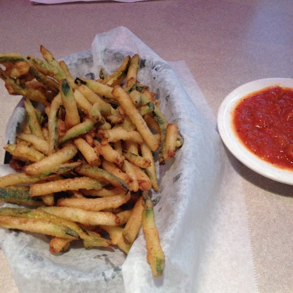 Brooklyn Joe's Pizza Place in Canton