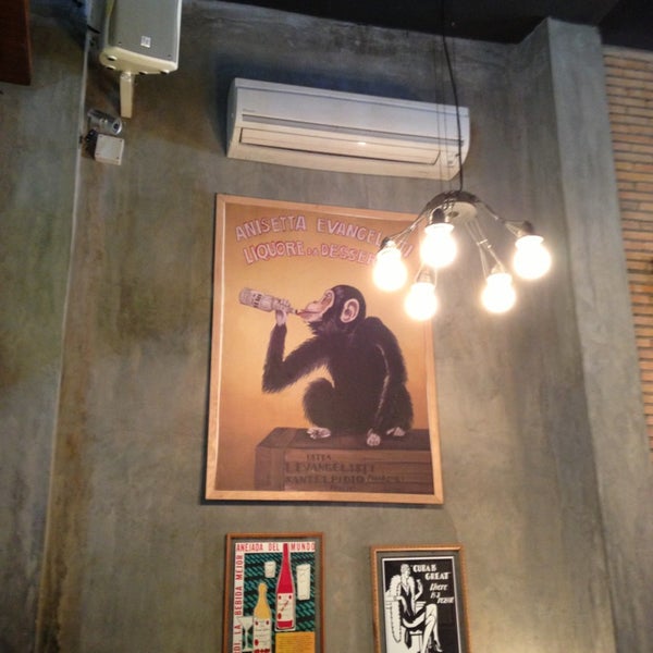 1/26/2013 tarihinde Vicki Y.ziyaretçi tarafından Monkey Bar'de çekilen fotoğraf