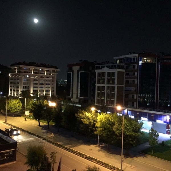 รูปภาพถ่ายที่ Dedepark Hotel โดย Beyza U. เมื่อ 6/25/2021