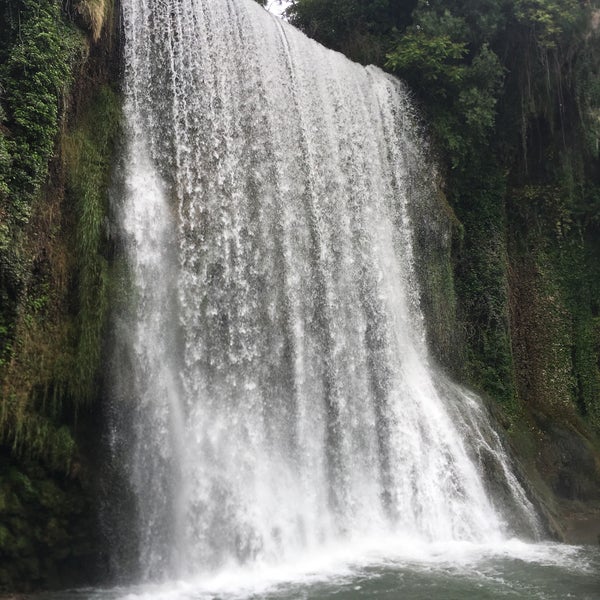 Foto scattata a Parque Natural del Monasterio de Piedra da S. S. il 5/24/2019