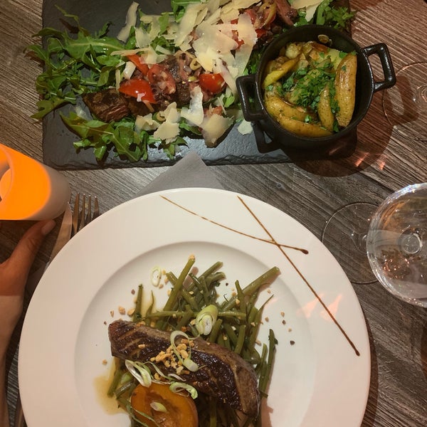 The duck and beef are amazing!!! Also we tried for starters buratta -😍 and cucumber muss is interesting, but the portion is too small.  This restaurant has just 3 prices, but you can take combo 25€
