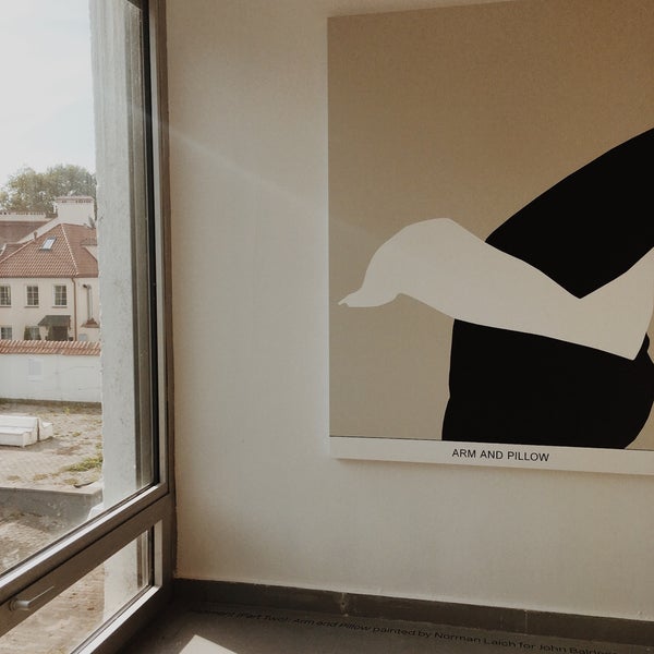 รูปภาพถ่ายที่ Šiuolaikinio meno centras | Contemporary Art Center โดย Augustė B. เมื่อ 9/12/2019