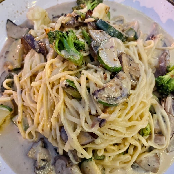 The food is delicious! Pasta Primavera is awesome. But the staff take this place to the next level. They have the friendliest and most professional people. Without a doubt one of the best restaurants!