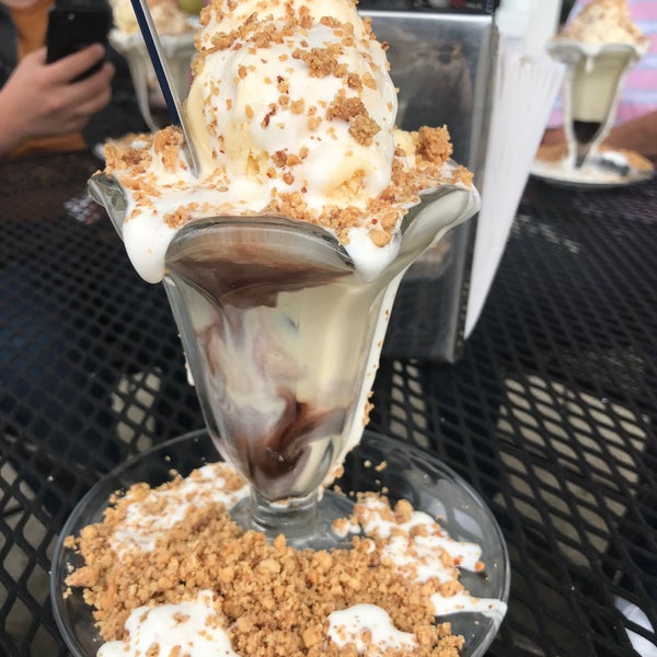 Michael's Ice Cream 223 E Main St