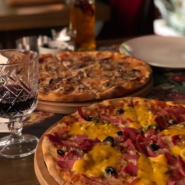 2/13/2018 tarihinde Ece U.ziyaretçi tarafından Paprica Ristorante&amp;Pizza'de çekilen fotoğraf