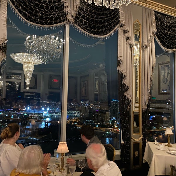 LeMont American Restaurant in Pittsburgh