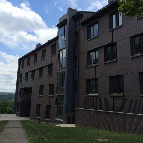 carl-becker-house-stewart-ave