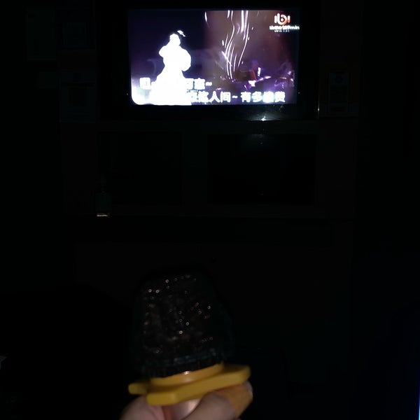 LoudSpeaker (大嘴叭) Kota Damansara 136 tavsiye