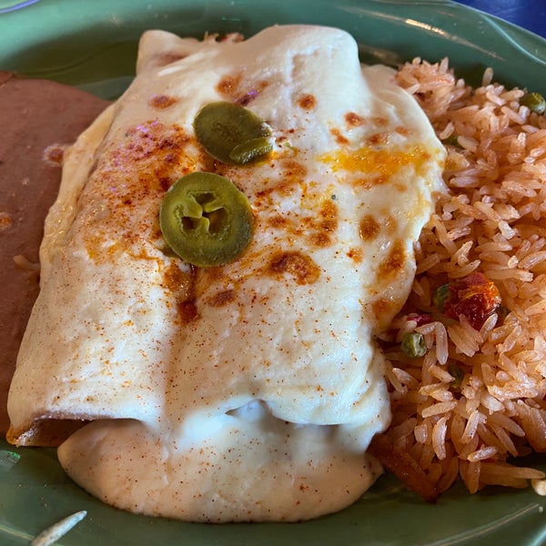 Снимок сделан в Enchilada&#39;s Restaurant - Greenville пользователем Cheryl P. 2/23/2020