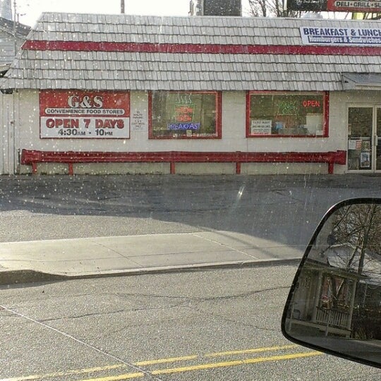 G & S Convenience Food Store Newton, NJ