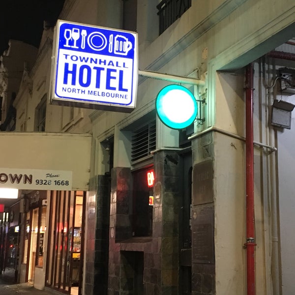 Town Hall Hotel 33 Errol St