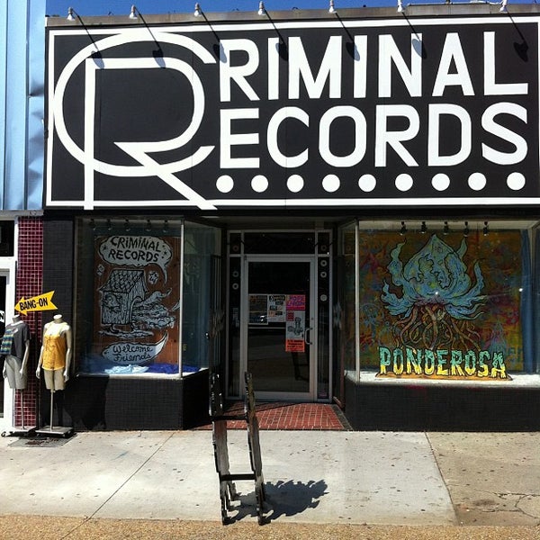 Foto tirada no(a) Criminal Records por John S. em 10/5/2012