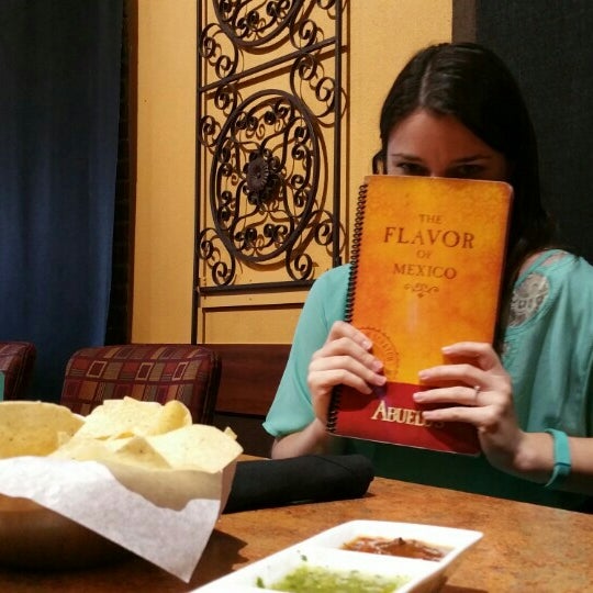 4/24/2015에 Cindy K.님이 Abuelo&#39;s Mexican Restaurant에서 찍은 사진