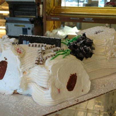 11/29/2012 tarihinde Cindy K.ziyaretçi tarafından Bagatelle Bakery'de çekilen fotoğraf