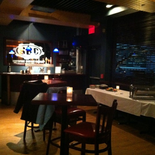Foto tirada no(a) SBC Restaurant &amp; Brewery por Amanda C. em 11/16/2012