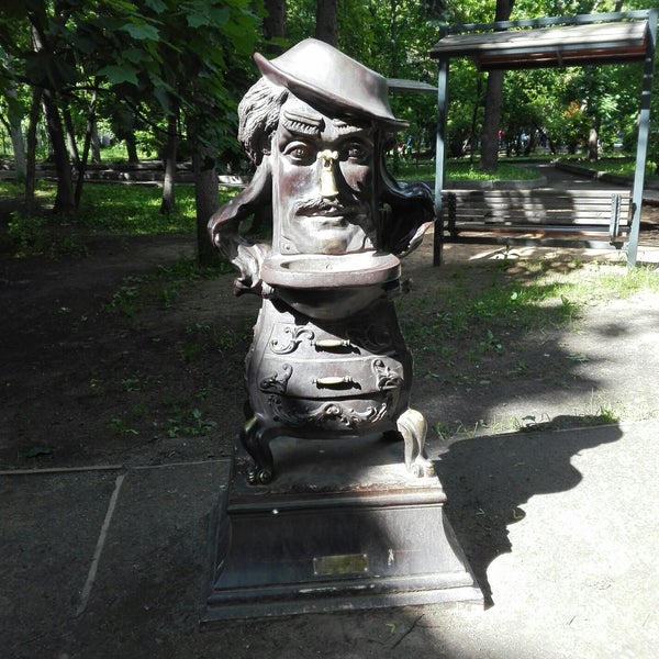 Памятник мойдодыру в москве