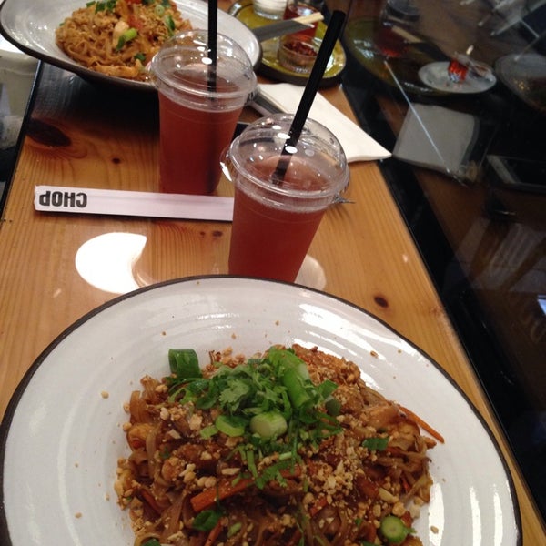 Street wok пенза. Володарского, 56а меню. Вок стрит пенза. Street wok пенза. Вок стрит пенза.