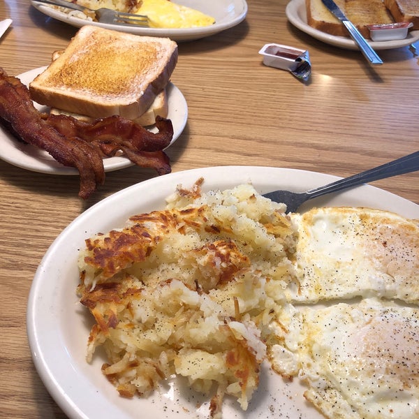 Gateway Cafe Breakfast Spot in Kenosha