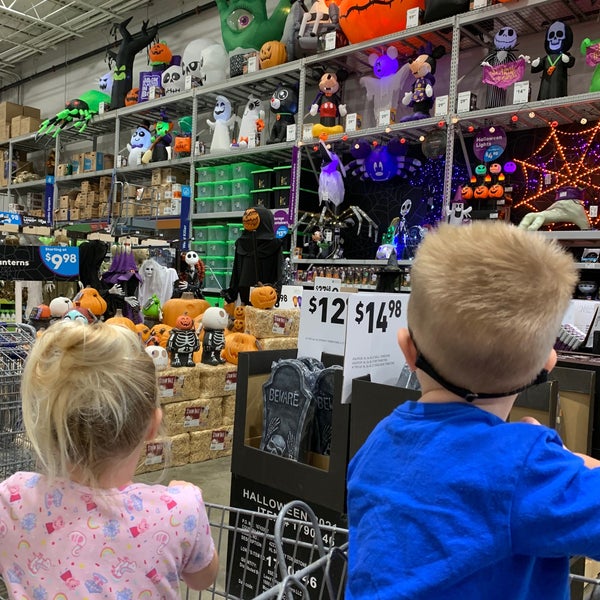 Lowe's Easton Columbus, OH