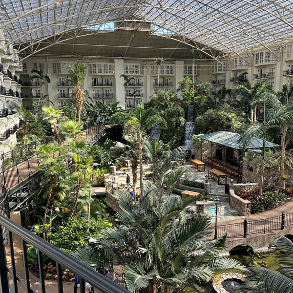 Photo taken at Gaylord Opryland Resort &amp; Convention Center by Charles S. on 9/21/2023