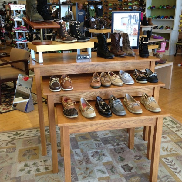 Shoe Sneaker Barn Chester Nj