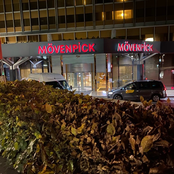 Снимок сделан в Mövenpick Hotel &amp; Casino пользователем Charles S. 11/15/2019