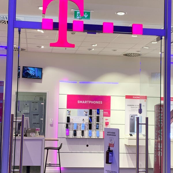 Photo taken at Telekom Shop by Beate P. on 4/16/2022