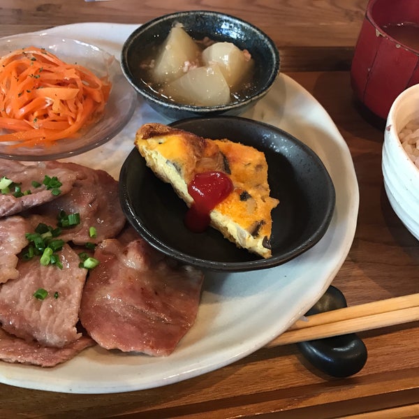 Photos At なんてんcafe Now Closed Cafe In 豊島区