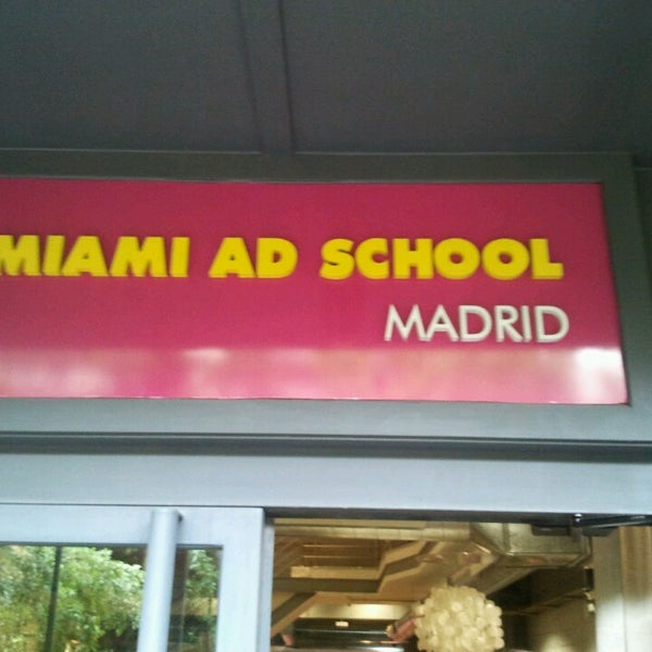 Foto tirada no(a) Miami Ad School Madrid por Daniel B. em 5/17/2013
