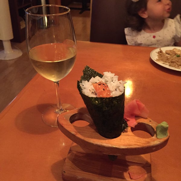 Siam Kitchen Sushi & Thai Sushi Restaurant in Fort Lauderdale