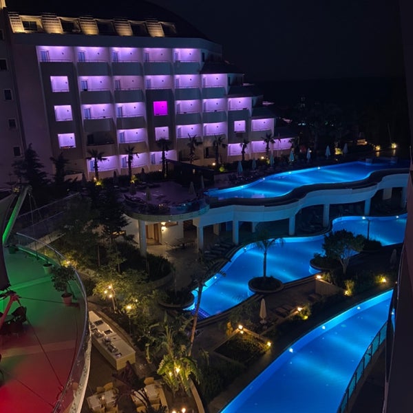 Foto tirada no(a) Long Beach Resort Hotel &amp; Spa por Ahmet . em 5/19/2022