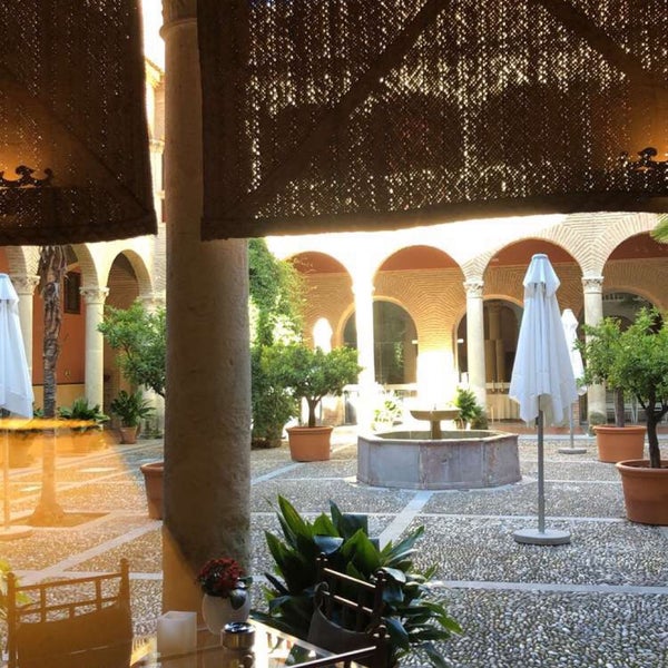 Photo taken at Hotel Palacio de Santa Paula by Alanood on 4/30/2019