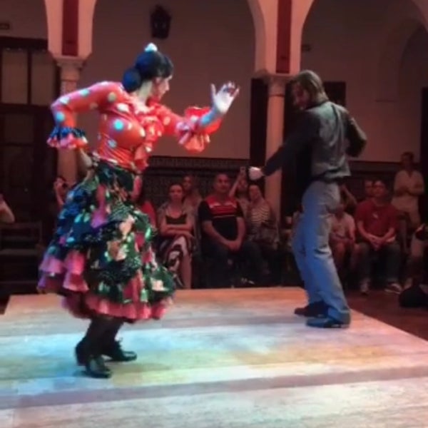 Снимок сделан в La Casa del Flamenco-Auditorio Alcántara пользователем Alanood 4/23/2019