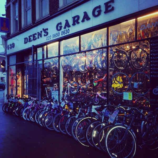 Deen's Garage Beckenham, Greater London