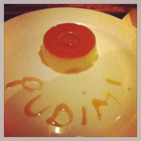 Photo taken at Rothko Restaurante by Thiago C. on 5/24/2014