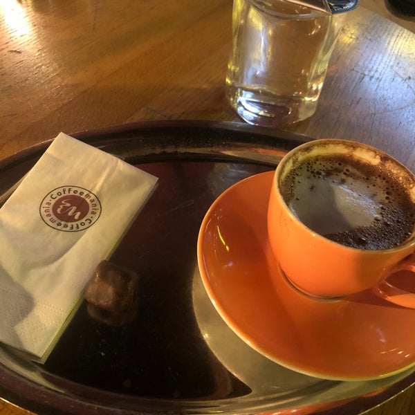 Foto diambil di Coffeemania oleh Hüseyin Doğan pada 11/1/2019
