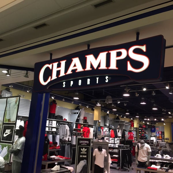 Champs top southcenter mall