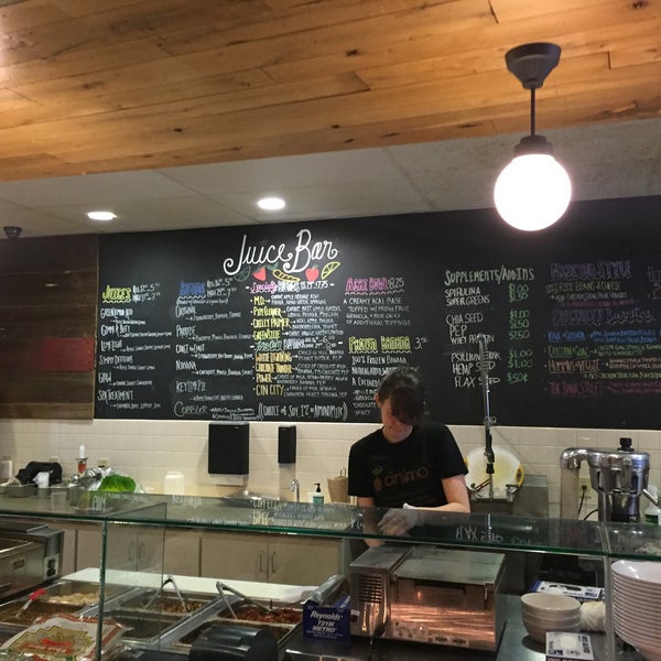 Animo Juice Juice Bar in Haddonfield