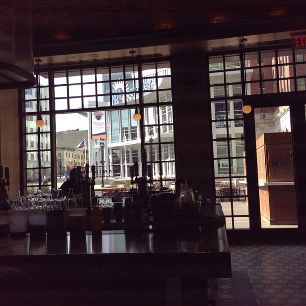 11/9/2014 tarihinde Lucas Y.ziyaretçi tarafından The Hamilton Kitchen &amp; Bar'de çekilen fotoğraf