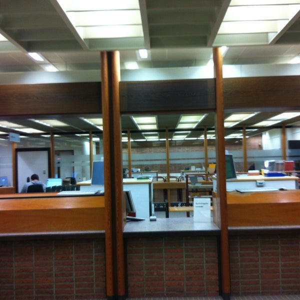 5/23/2013にNea M.がStaats- und Universitätsbibliothek Carl von Ossietzkyで撮った写真
