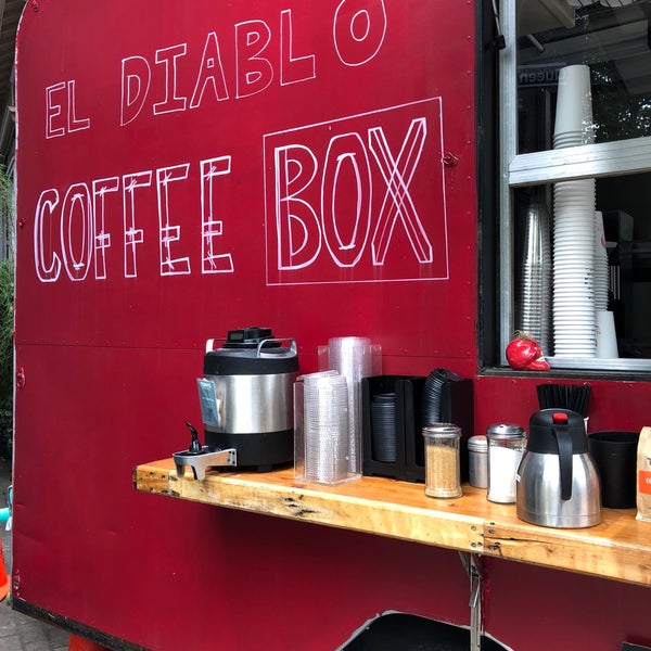 Foto diambil di El Diablo Coffee oleh Joey P. pada 5/29/2018