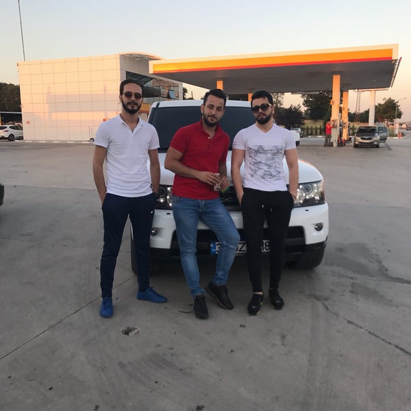 Photo taken at Shell by İsmail Y. on 6/30/2017