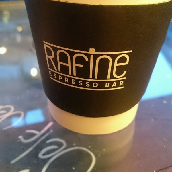 Foto tirada no(a) Rafine Espresso Bar por eren s. em 1/22/2017