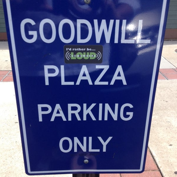 Goodwill Vintage and Thrift Store in La Mesa