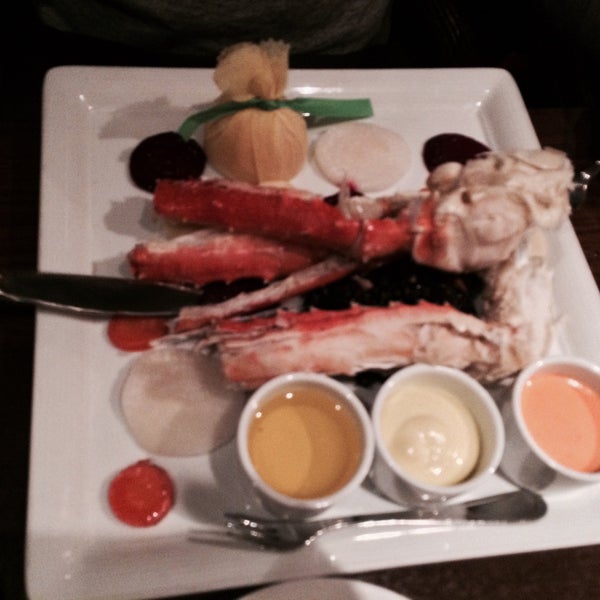 Снимок сделан в Jimmy&#39;s An American Restaurant пользователем Hyunni 12/20/2014
