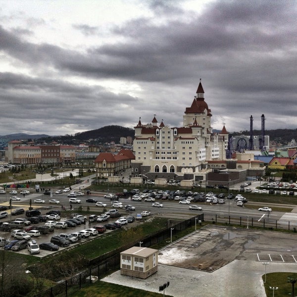 1/7/2015 tarihinde Яна К.ziyaretçi tarafından AZIMUT Hotel Resort &amp; SPA 4*'de çekilen fotoğraf