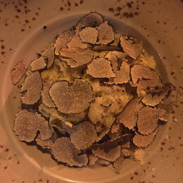 the taglierini al tartufo (five words: shaved black truffle, white asparagus) is just delightful. sit outside on a beautiful summer night