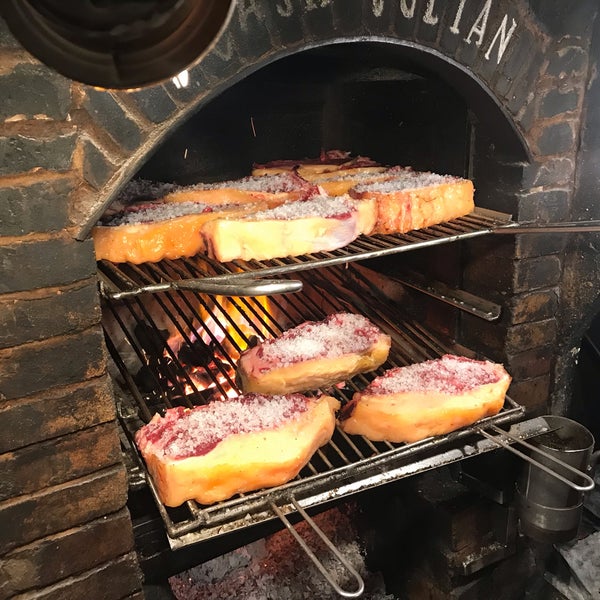 9/17/2019 tarihinde Gene S.ziyaretçi tarafından Restaurante Casa Julián de Tolosa'de çekilen fotoğraf