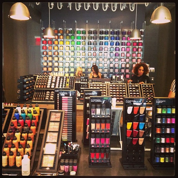 Mac 2024 pro cosmetics