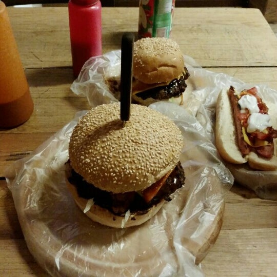 Photo taken at Grill &amp; Burger by 𝔸ℝ𝕀 . on 3/2/2016
